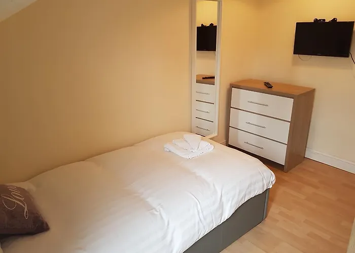 Deluxe Single Room
